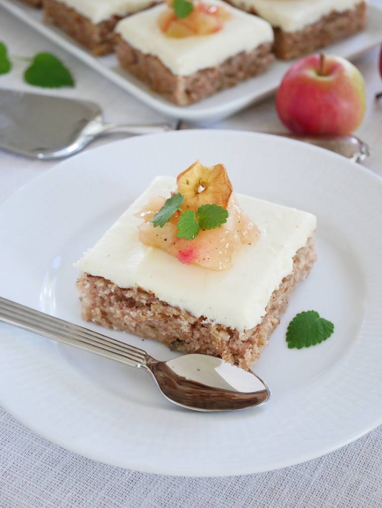 Äppelkaka med frosting 7 Äppelkaka med frosting | Receptskatt