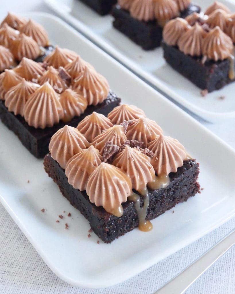 Brownies med choklad och kolasås 7 Brownies med choklad och kolasås | Receptskatt