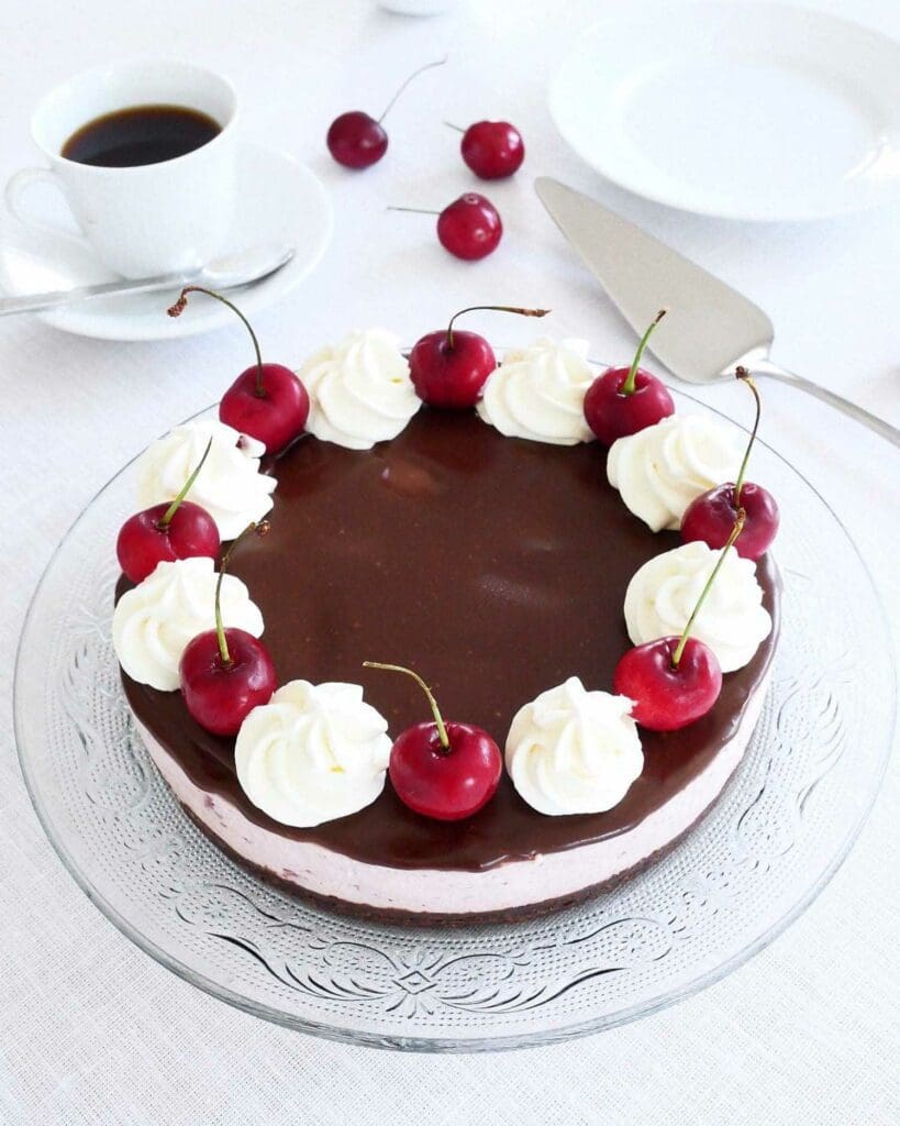 Very Cherry Chocolate Cheesecake 8 Very Cherry Chocolate Cheesecake | Receptskatt