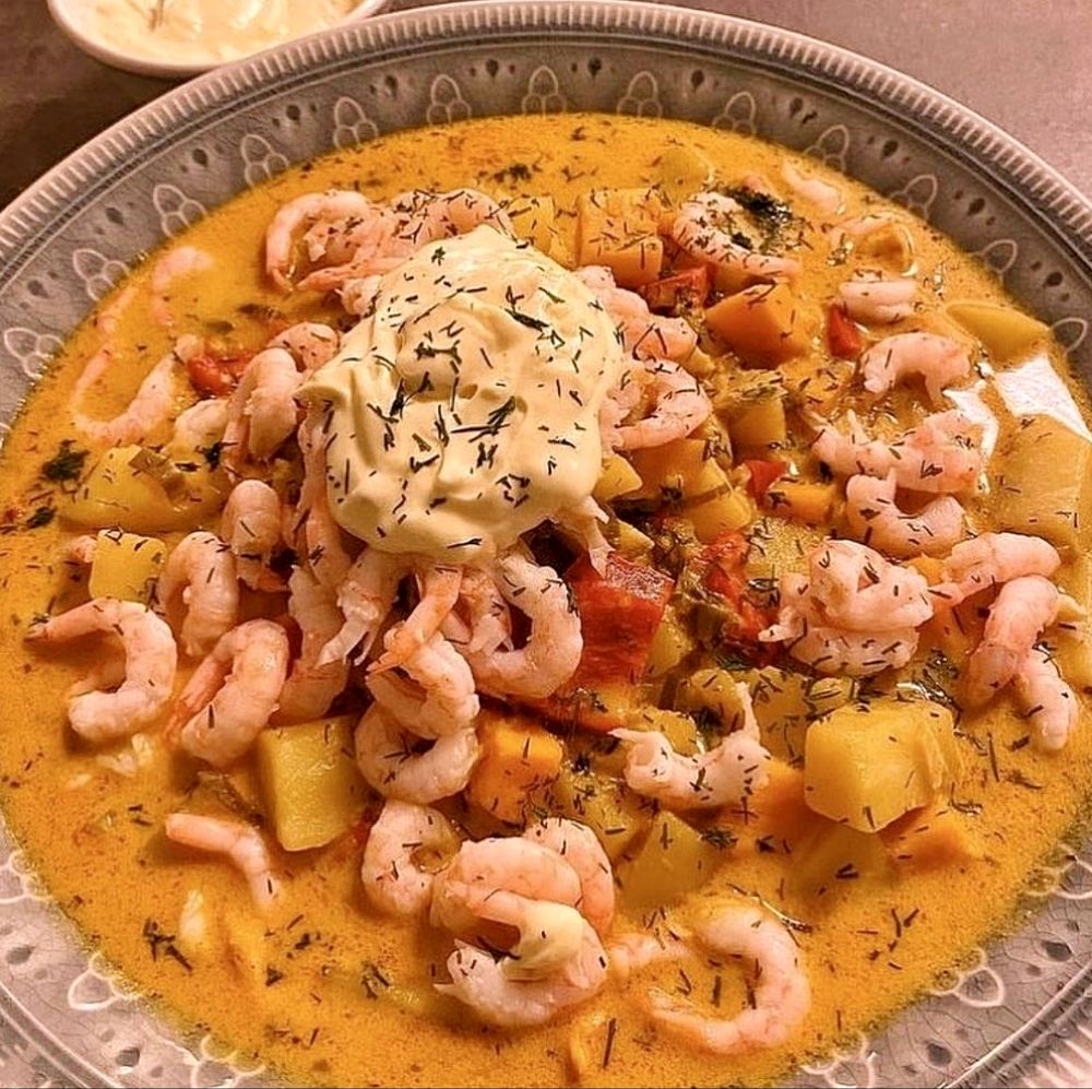 Krämig fisk- och skaldjursgryta Krämig fisk- och skaldjursgryta