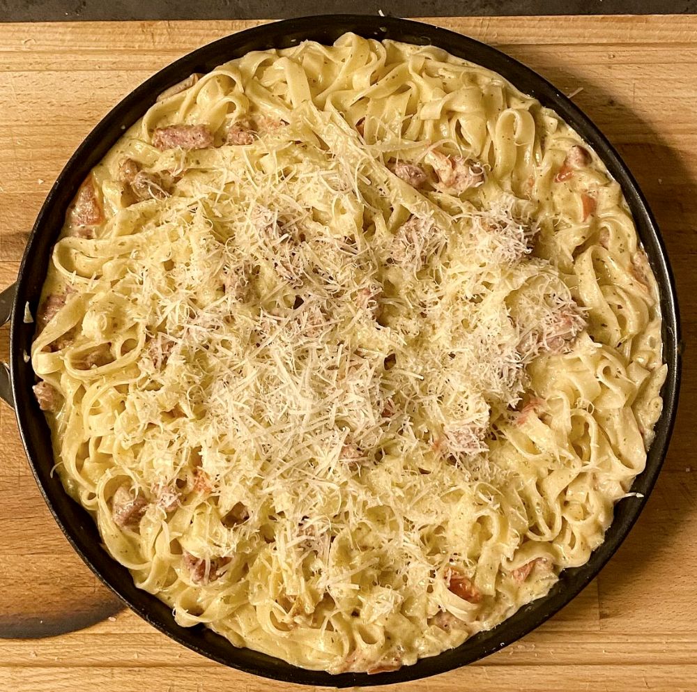 Salsicciapasta med vitlök och citron Salsicciapasta med vitlök och citron