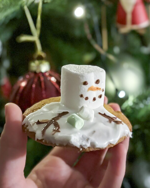 Melted snowman cookies Melted snowman cookies