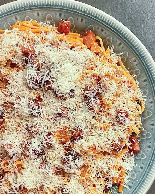Pasta all´amatriciana Pasta all´amatriciana