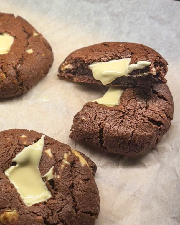 Red velvet cookies Red velvet cookies