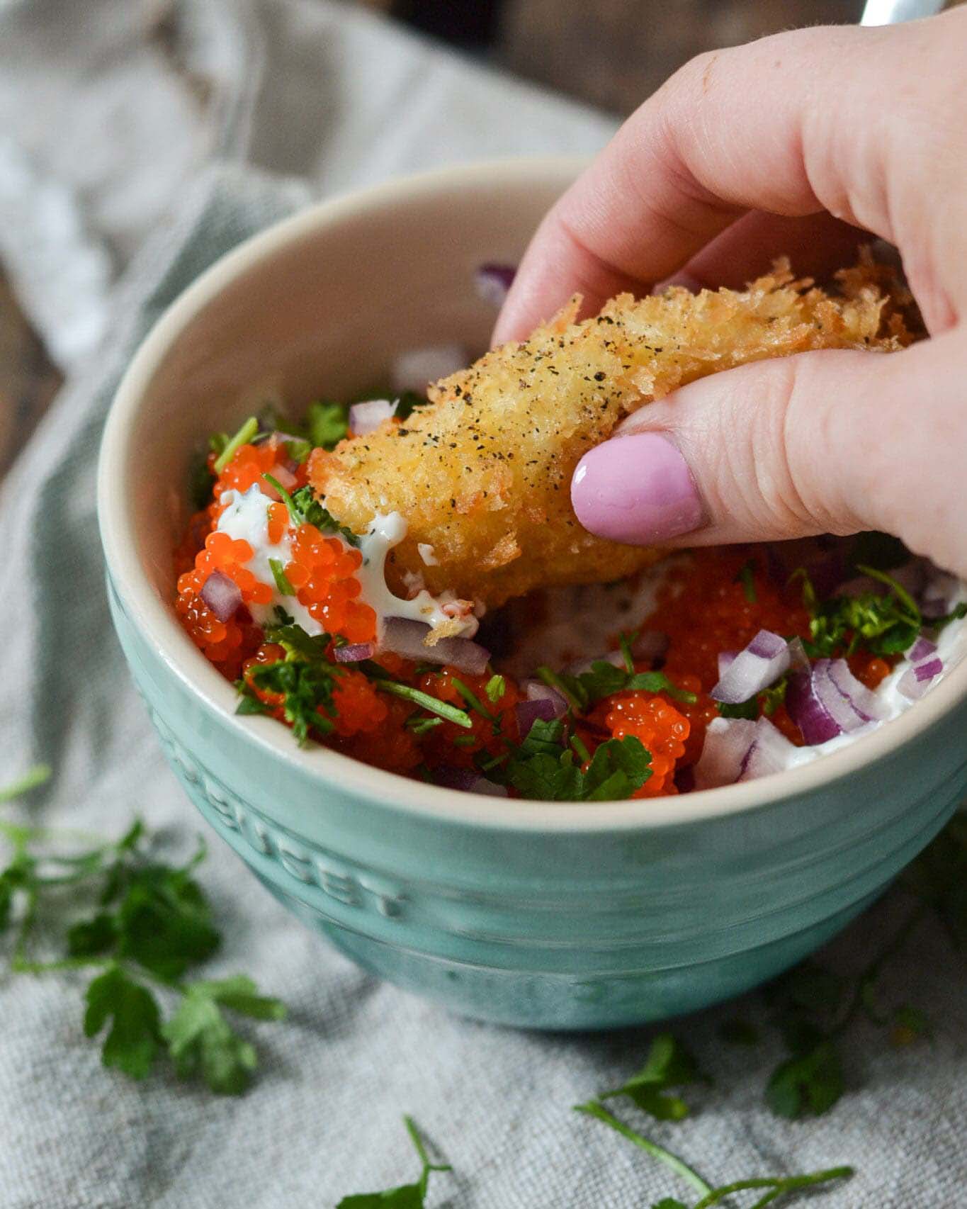 Friterade tryffelsticks med romdipp Friterade tryffelsticks med romdipp