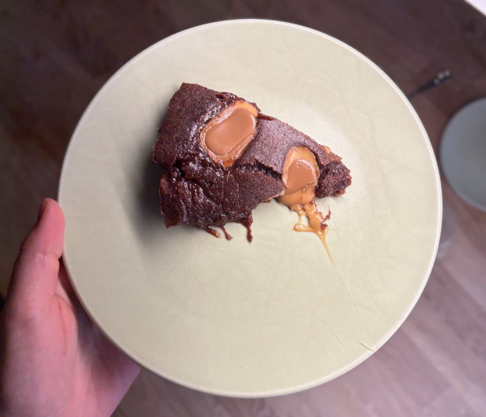Dumlekladdkaka Dumlekladdkaka
