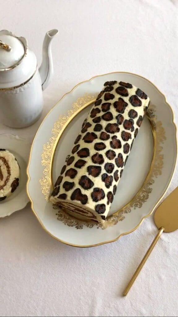 Leopardmönstrad rulltårta med Nutella 7 Leopardmönstrad rulltårta med Nutella | Receptskatt