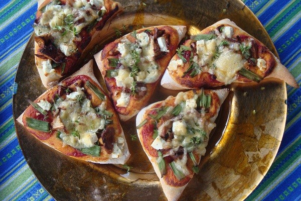 Minipizzor med kantareller och fårost Minipizzor med kantareller och fårost