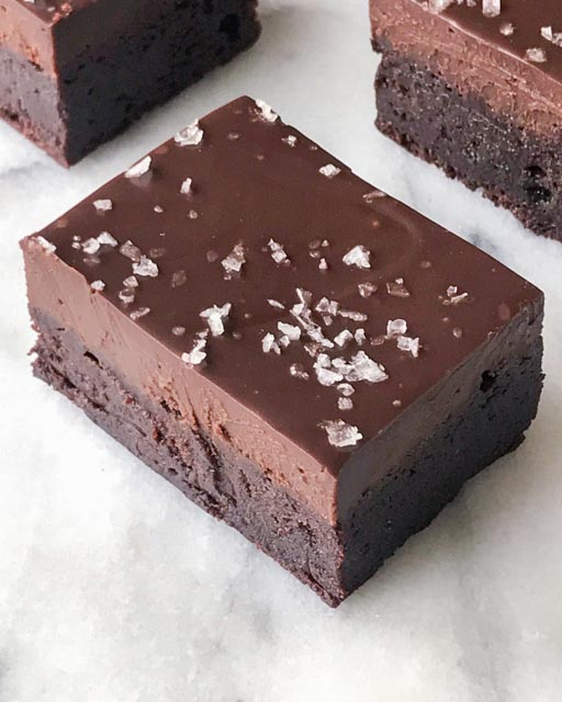 Brownie med mintglasyr Brownie med mintglasyr