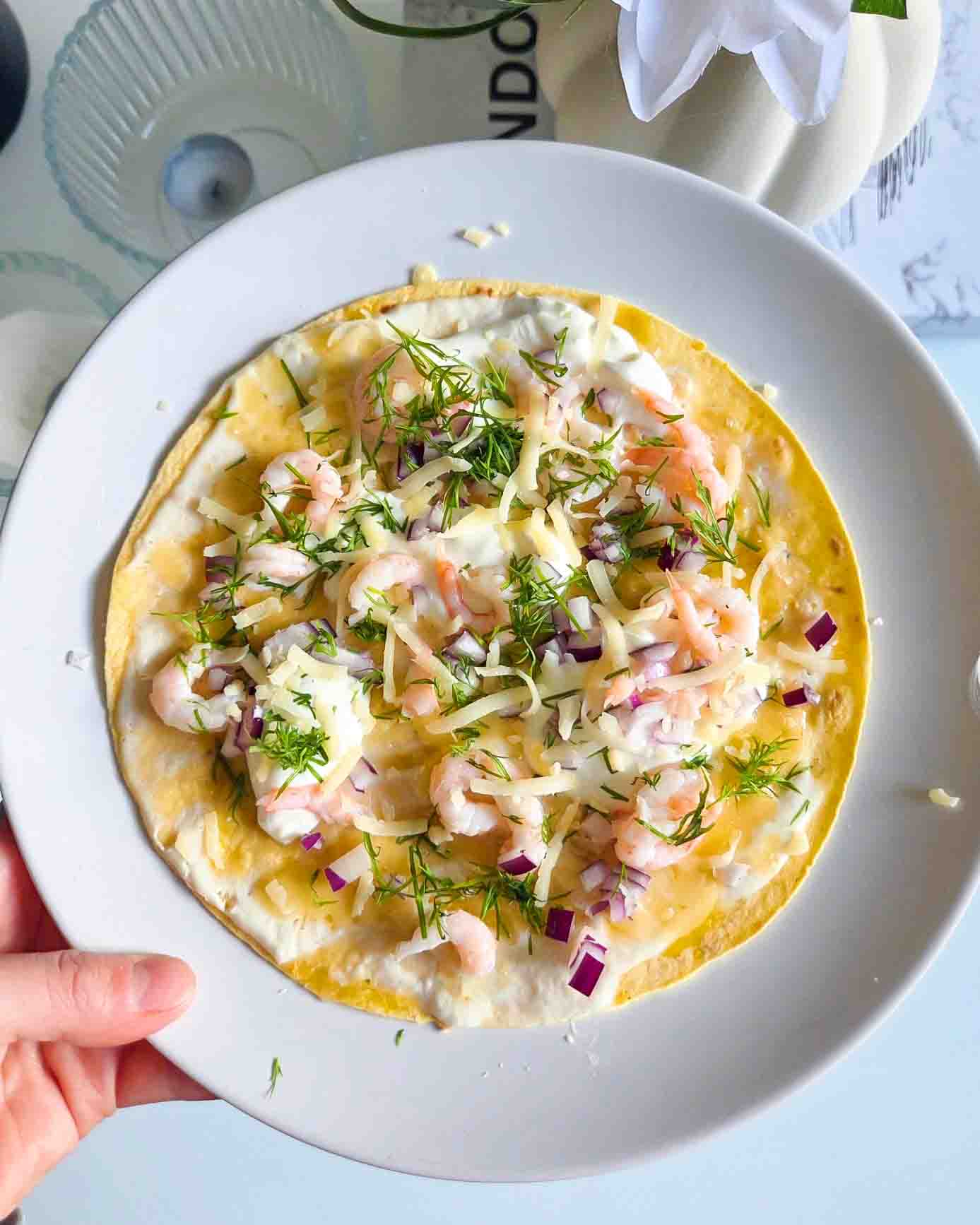 Pizza på västerbottensost och räkor Pizza på västerbottensost och räkor