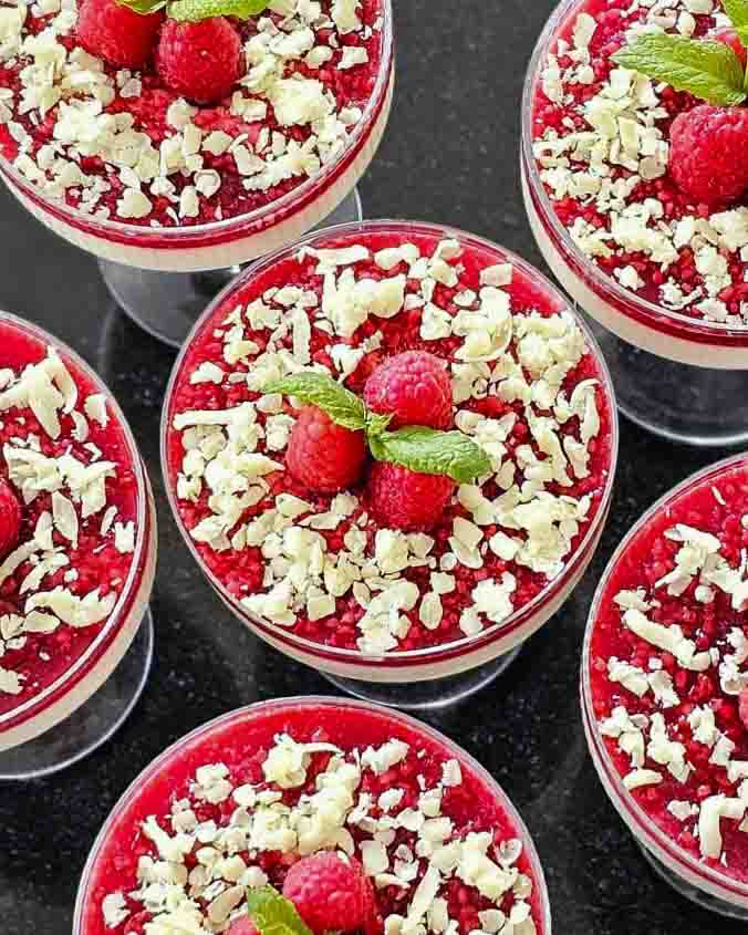 Vaniljpannacotta med hallonspegel 16 Vaniljpannacotta med hallonspegel | Receptskatt