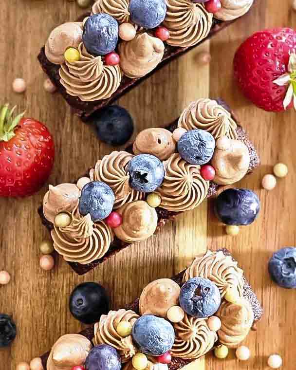 Chokladfinancier med brynt smör och nutellafrosting 17 Chokladfinancier med brynt smör och nutellafrosting | Receptskatt